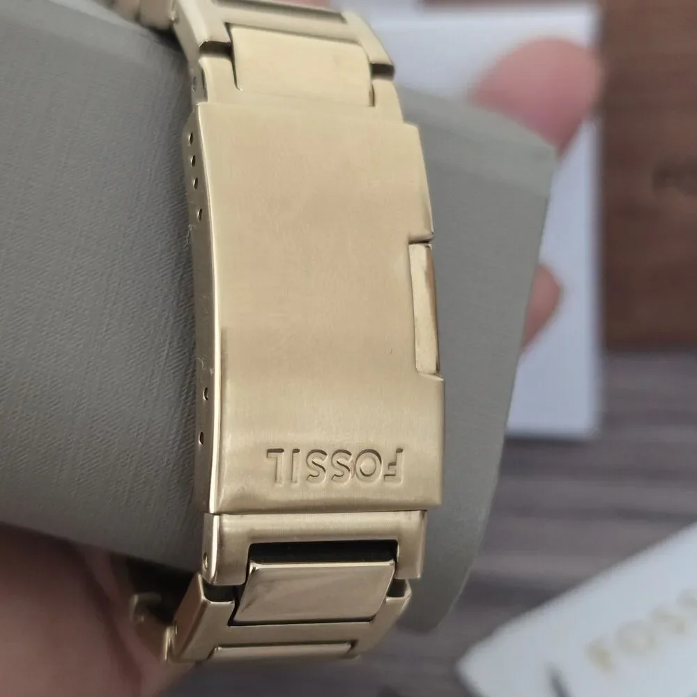 Fossil Everett Men's Gold-Tone Quartz Watch FS5965